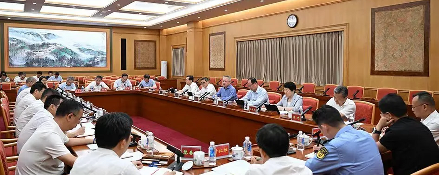 湖南省委書記主持召開專題會議研究煙花爆竹領域問題整改清單